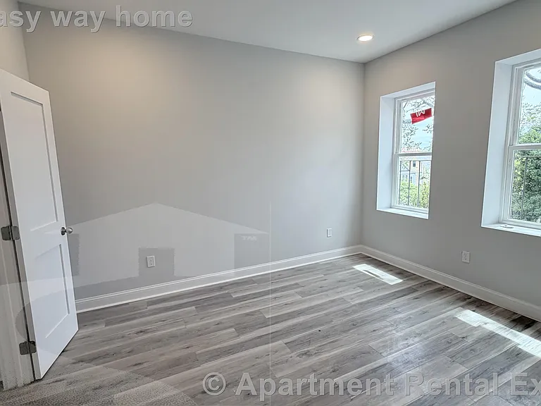 74 Kirkland St #35 — Photo 6