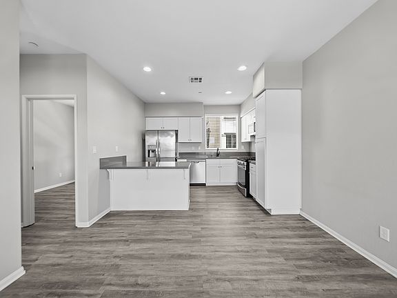 4th image of 8850 Olive Ln Unit 16