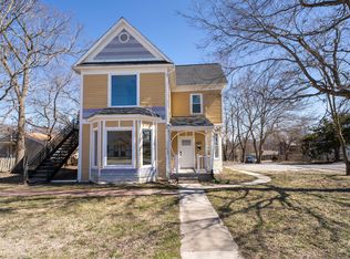 300 N William St, Columbia, MO 65201