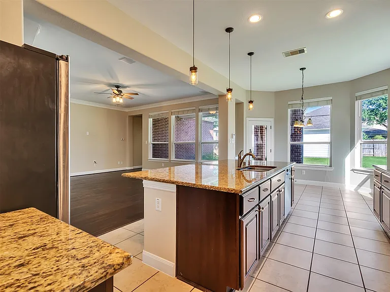 5342 Tyler Park Ln — Photo 22