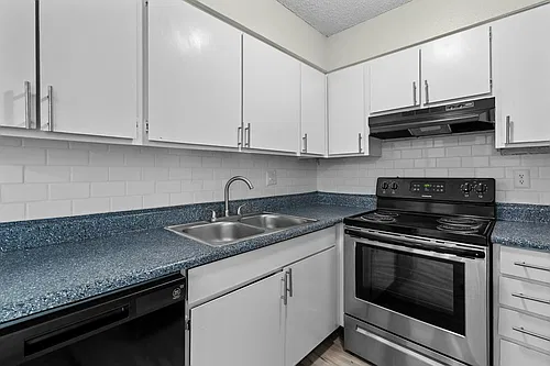 Floor plan 2 Bed 2 Bath