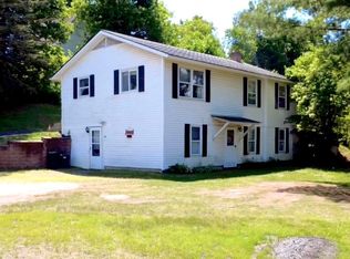 112 High St, Lyndonville, VT 05851