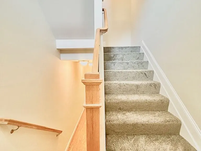 140 Copley Cir #22-B — Photo 4