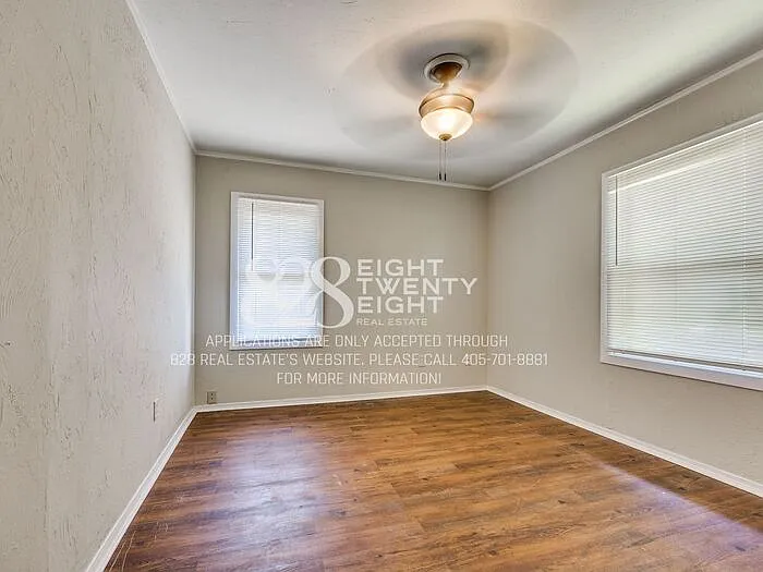 401 E Kerr Dr — Photo 24