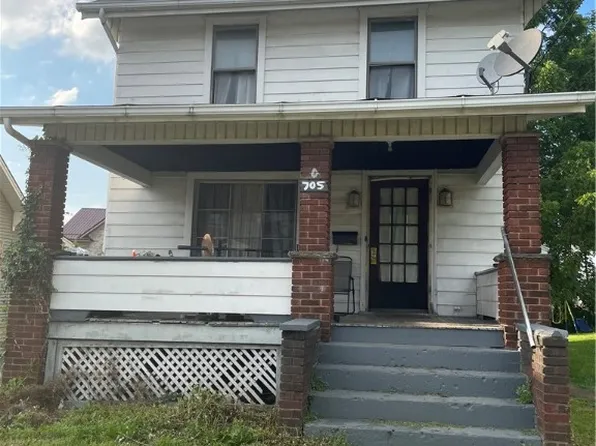 705 E Lutton St, New Castle, PA 16101