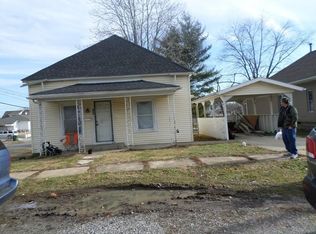 302 N Emma St, Christopher, IL 62822