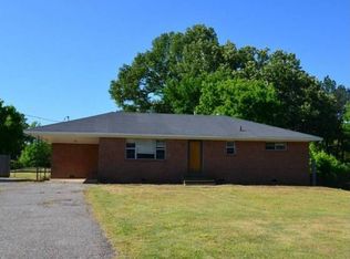5225 Desoto Rd, Horn Lake, MS 38637