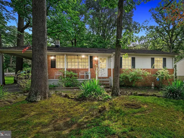 1778 Wye Dr, Pasadena, MD 21122