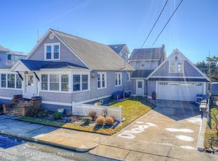 142 W Maryland Ave, Brant Beach, NJ 08008