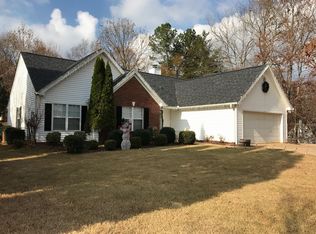 5366 Amber Cove Way, Flowery Branch, GA 30542