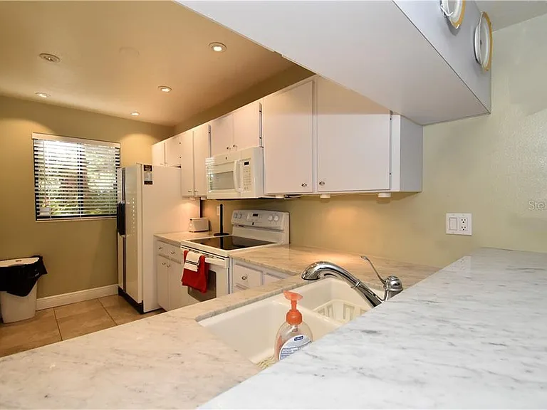 1716 Glenhouse Dr #GL324 — Photo 6