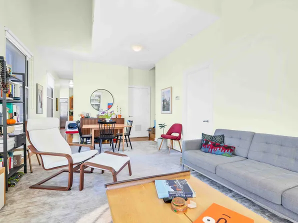 401 Hicks Street image 8 of 26