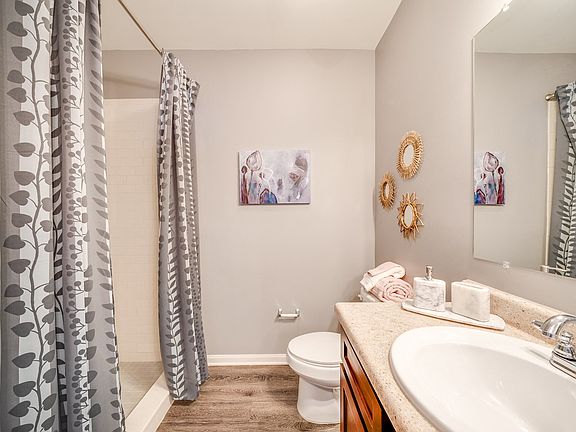 5th image of 605 Maxwell Blvd #4138926