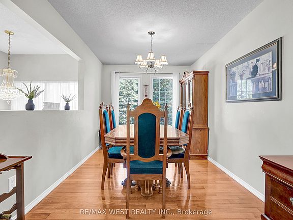5th image of 11 Bay Ct