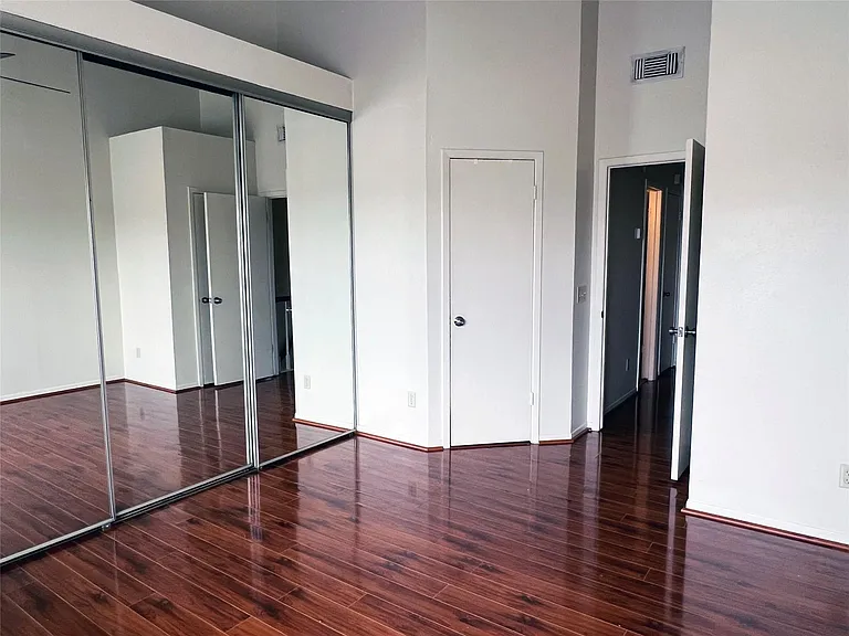 2910 Grants Lake Blvd #704 — Photo 14