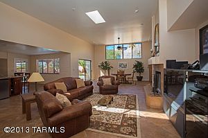 5th image of 6221 N Camino De Santa Valera