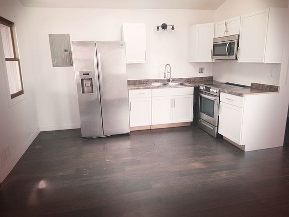 3rd image of 1553 Parkman Rd NW #1