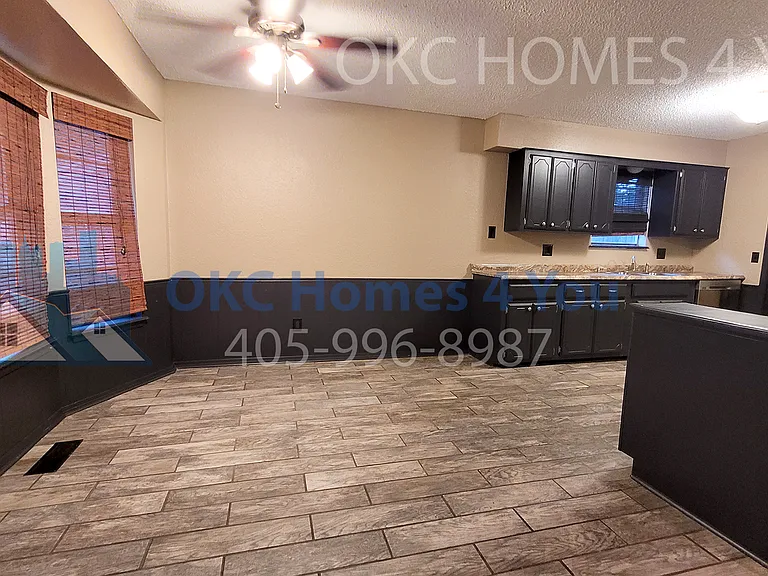 1504 Apollo Rd — Photo 6