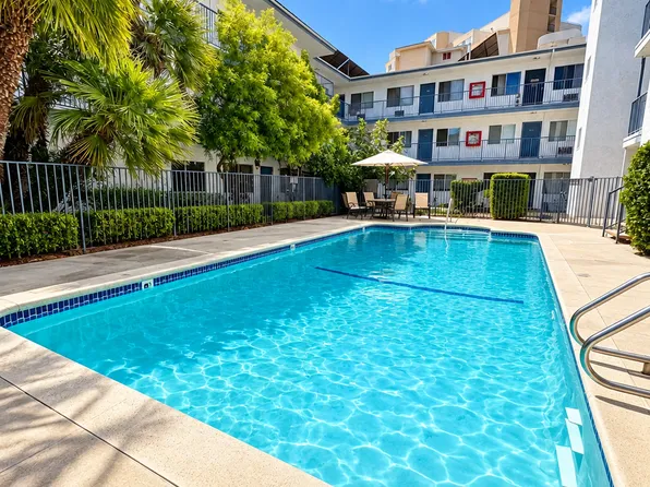 14839 Sherman Way Unit 1, Van Nuys, CA 91405