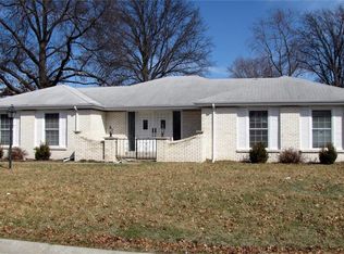 1604 Christy Dr, Saint Charles, MO 63303
