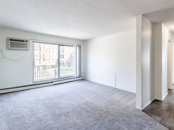 2002 Garfield Ave S, 2002 Garfield Ave APT 36, Minneapolis, MN 55405