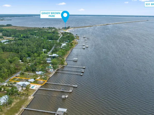 2518 Bay Grove Rd, Freeport, FL 32439