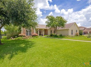 106 Pebble Brk, Victoria, TX 77904