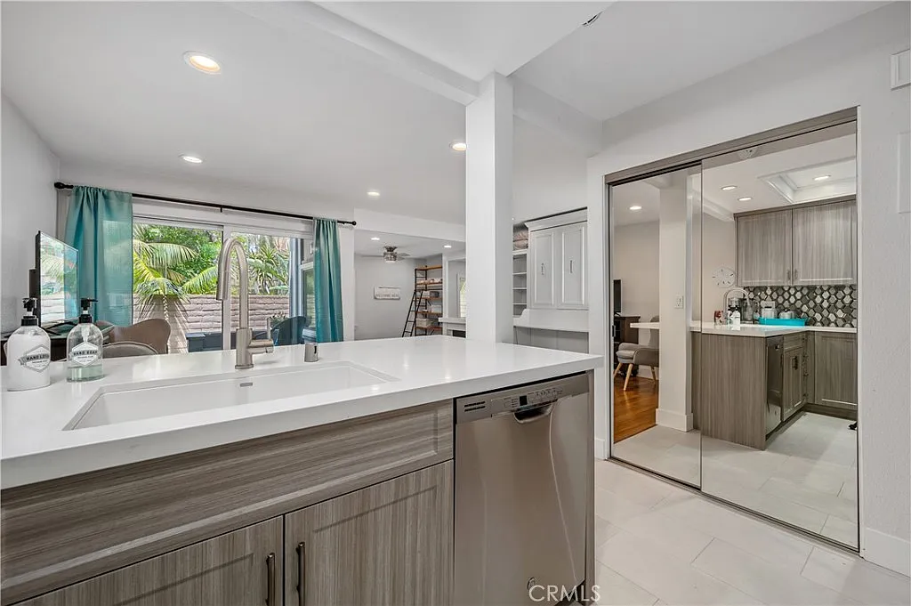 1 bed, 478 sqft, $2,900 — Photo 4