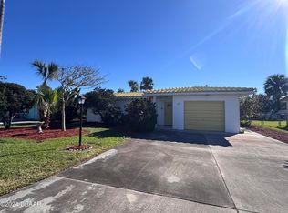 24 Dolphin Ave, Ormond Beach, FL 32176
