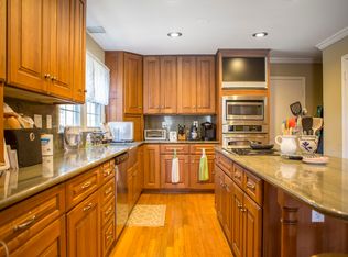 6114 Dory Landing Ct, Burke, VA 22015