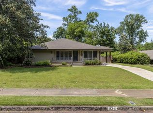 1421 Chambers St, Vicksburg, MS 39180