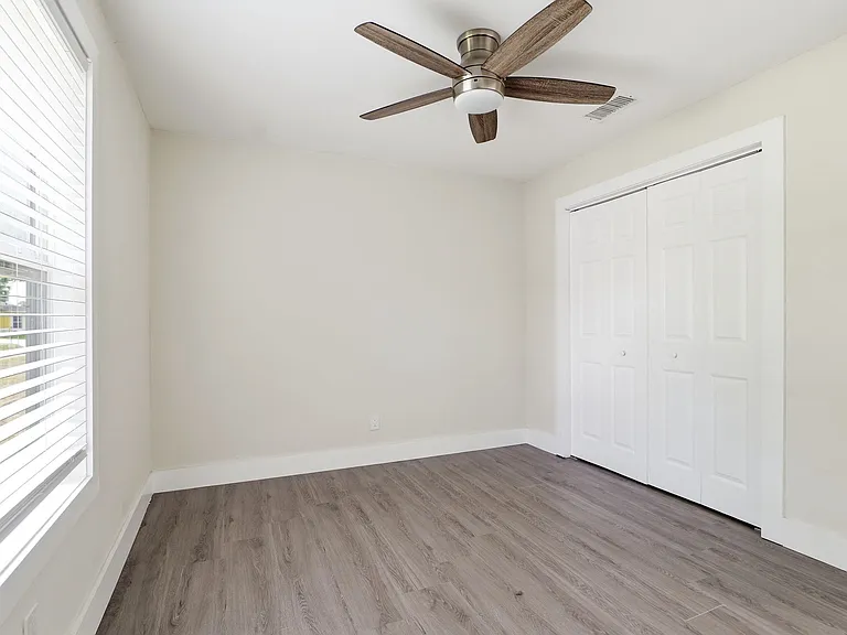 491 Calamondin Ave NW — Photo 17