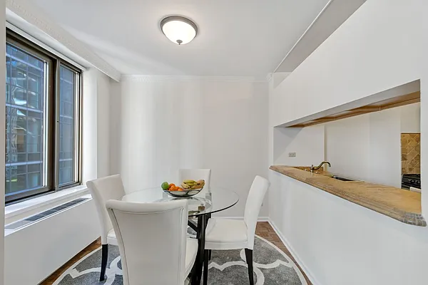 Sold by Town Residential | media 14