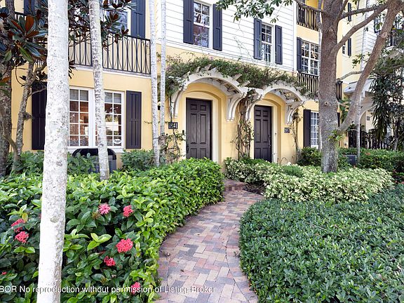 2nd image of 1941 S Olive Ave #1941