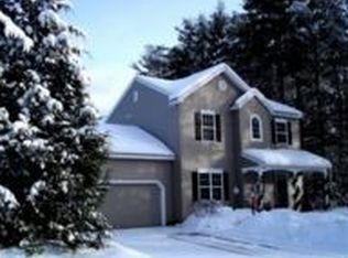 24 Kimberly Ln, Queensbury, NY 12804