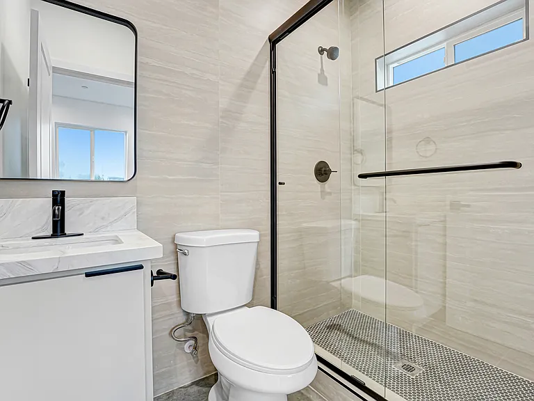 5348 Oakland St — Photo 23