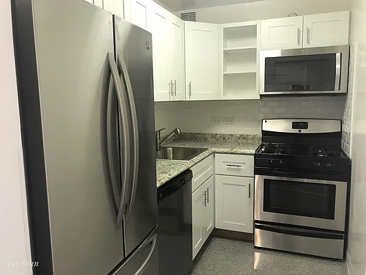 Rented by Corcoran | media 15