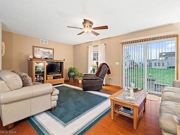 4th image of 6290 Dogwood Ln