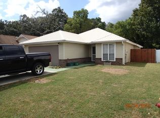 908 Lawton Ct, Fort Walton Beach, FL 32547