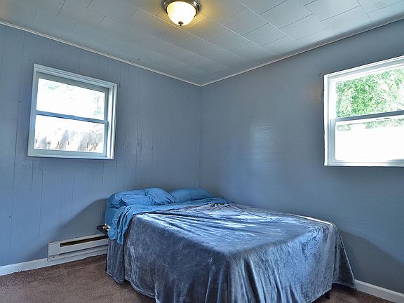 5th image of 221 W Campbell St