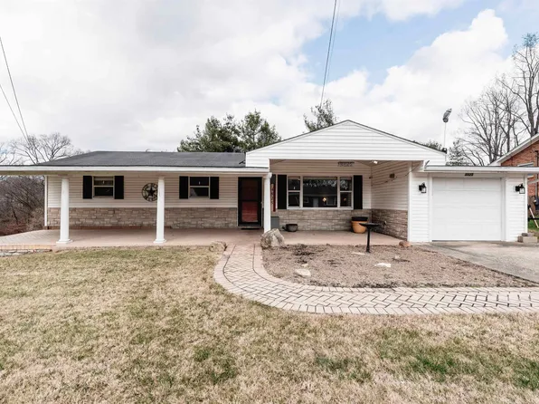 4825 Sherwood Dr, Ashland, KY 41101