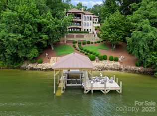 296 Windemere Isle Rd, Statesville, NC 28677