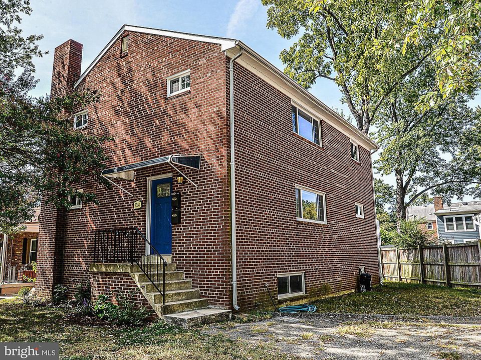 1st image of 2308 La Grande Ave