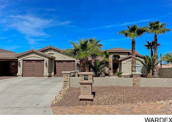 3rd image of 3841 Breakwater Dr