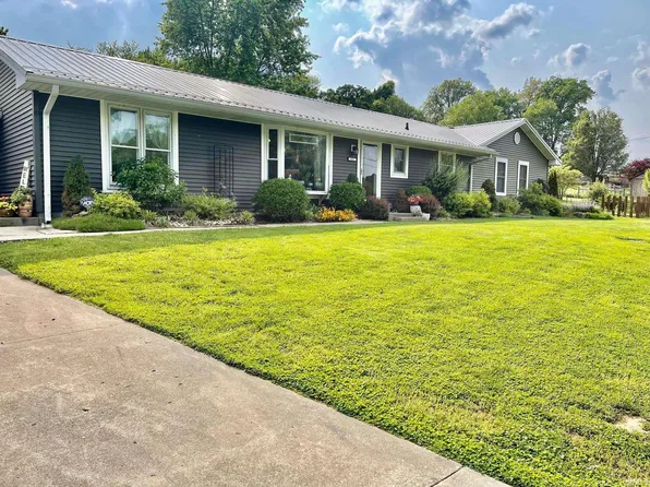 891 N McClure Rd, Vincennes, IN 47591
