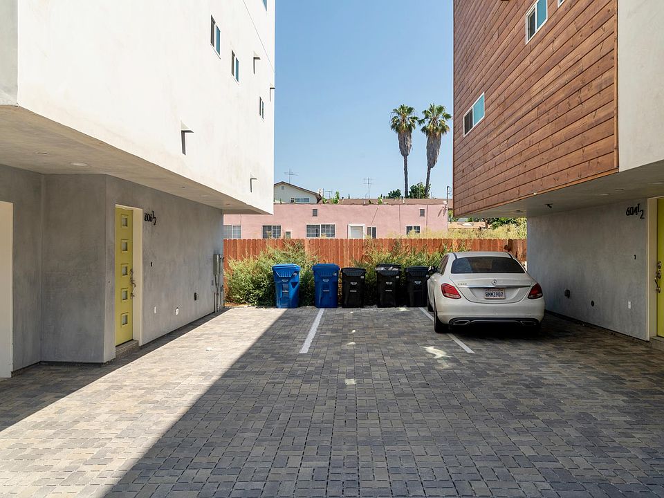 1st image of 606 N Harvard Blvd #606