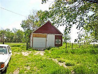 3rd image of 75599 Road 426