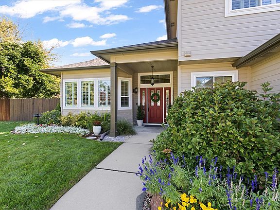 2nd image of 3373 N Summerfield Way