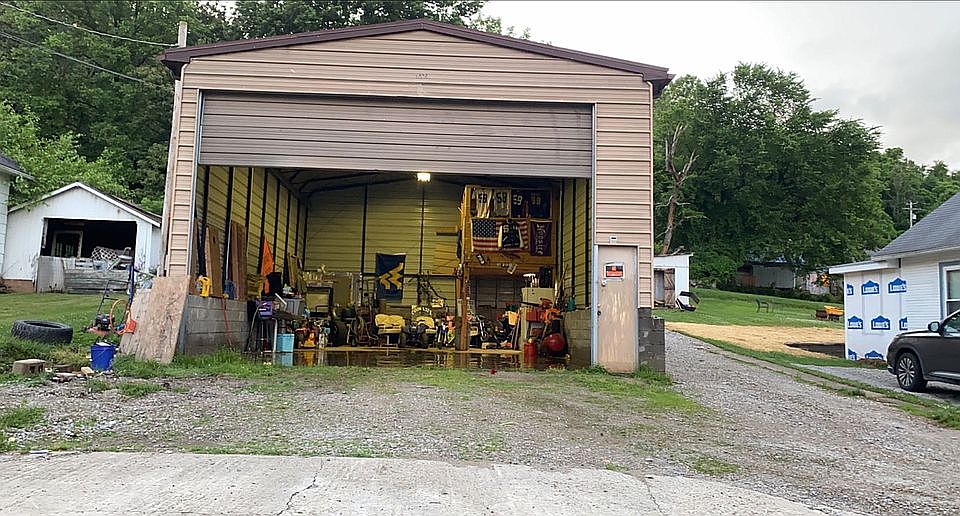 1st image of 1006 Olive St