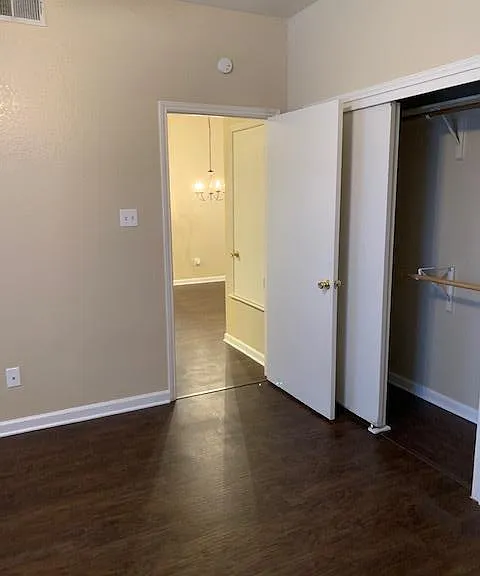 3003 Whisper Oaks Ln #B — Photo 9